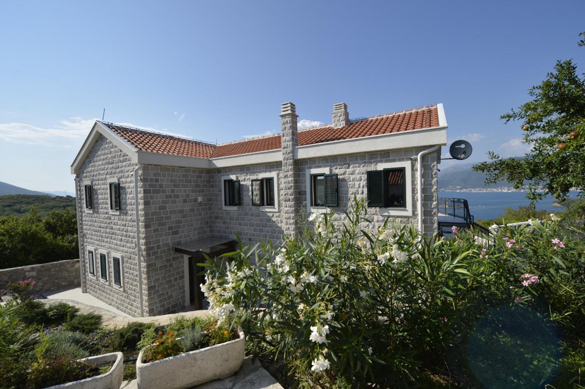 Villa Vista Azzurra Tivat Dış mekan fotoğraf